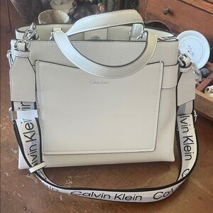 Calvin Klein Cream Handbag with Logo Strap. NEW never used…